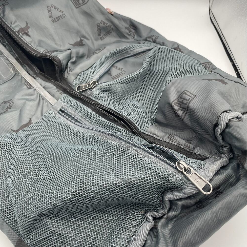 Under Armour Project Rock 60 Bag Backpack Rucksack Gym Duffle Travel School - Picture 9 of 16